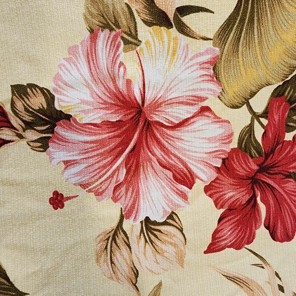 Tropical Floral Tablecloth - Picture 3 of 9